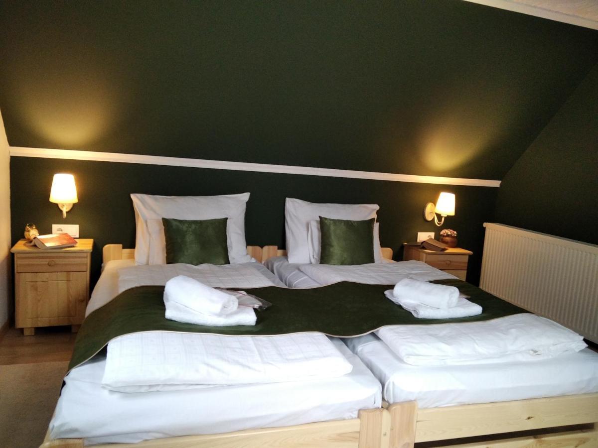Moezsi Apartman Tolna Luaran gambar
